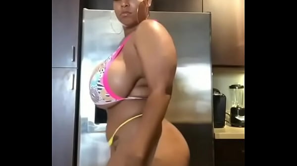 Step mom tits 40 sec