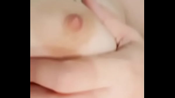 Licking her tits 21 sec