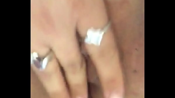 Mexican Milf wet pussy 37 sec